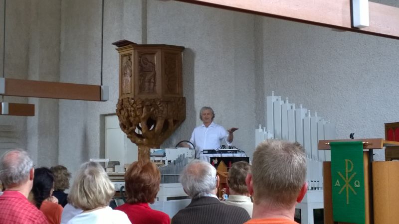 Adrian Oswalt auf dem 11. Internationalen Waldkircher Orgelfest  1